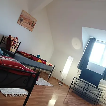 Apartment Stella S Monteurswohnungen *